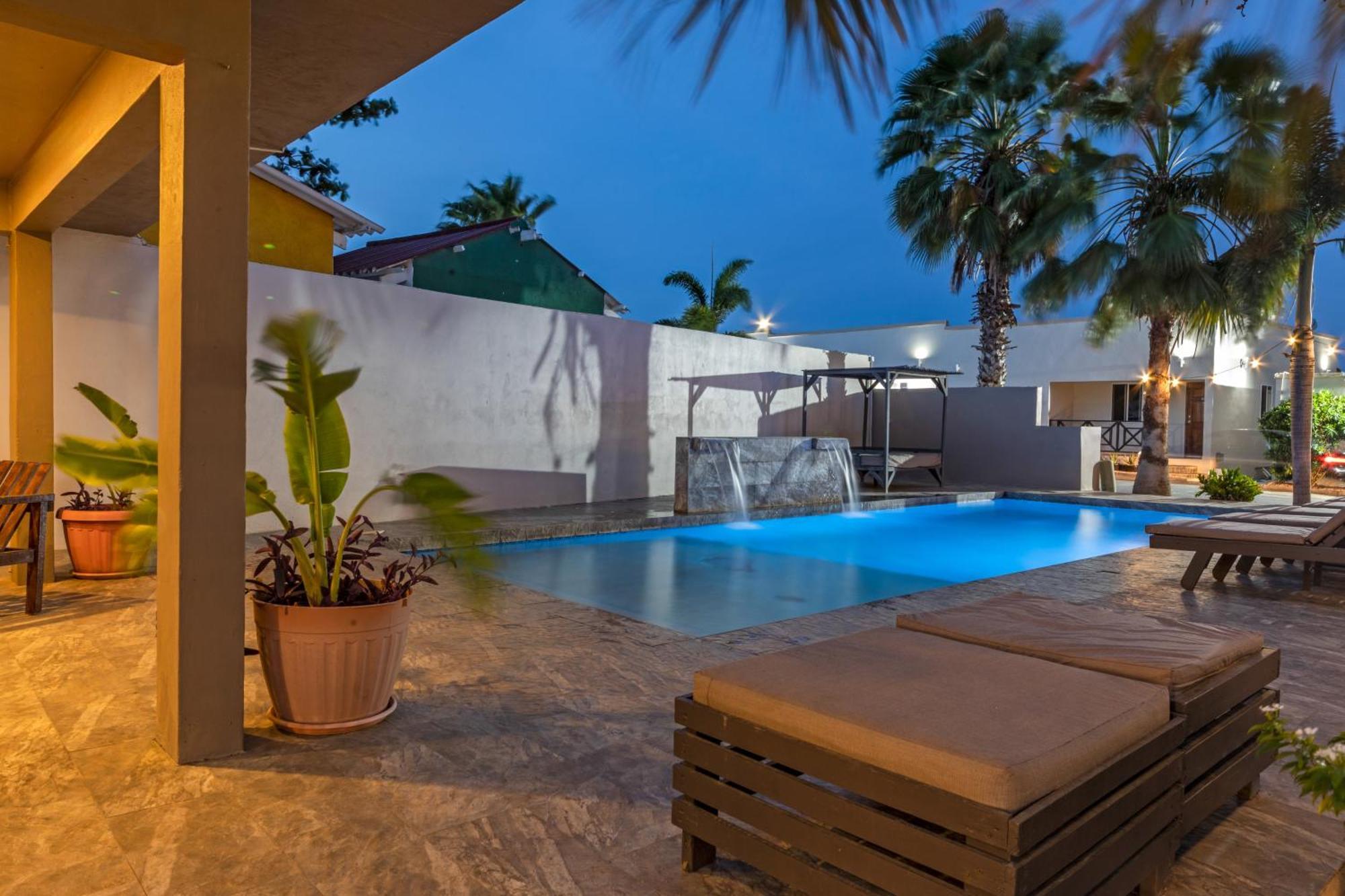 Curadise Living Apartment Willemstad Exterior photo
