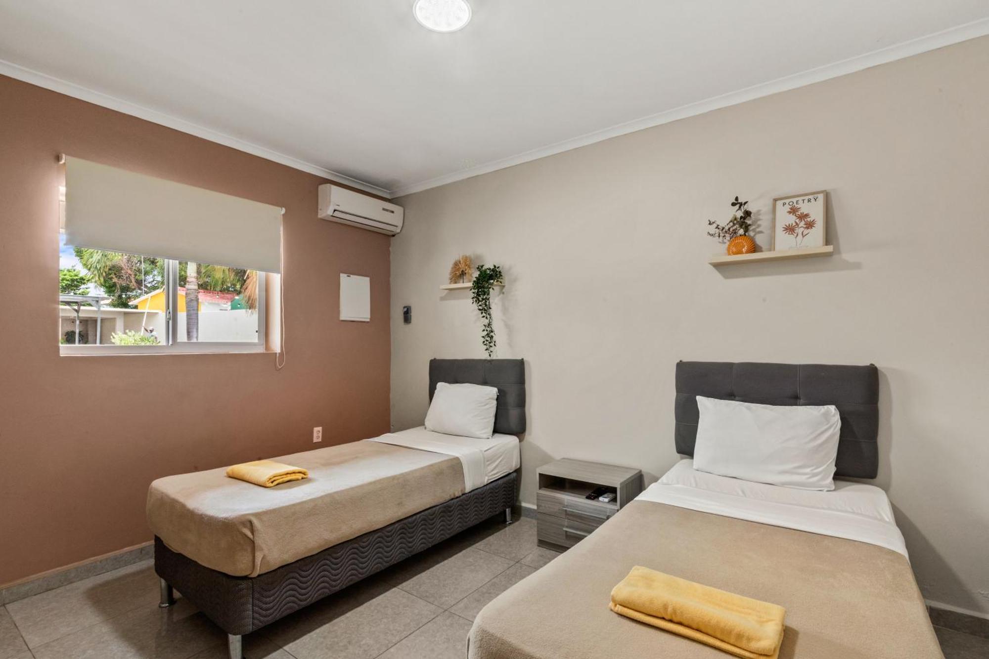 Curadise Living Apartment Willemstad Exterior photo