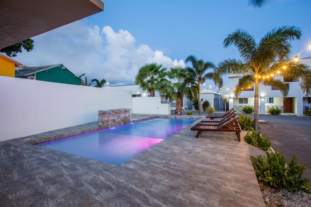 Curadise Living Apartment Willemstad Exterior photo